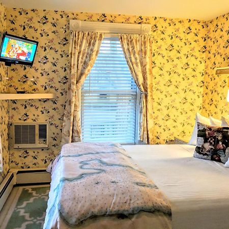 Heart Of The Village Bed & Breakfast In Shelburne Vt Экстерьер фото